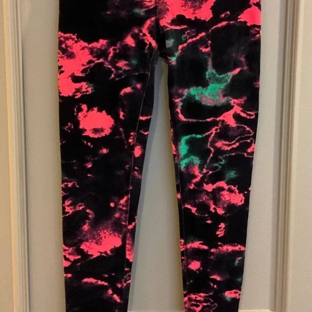 Brand New ALO Yoga Leggings